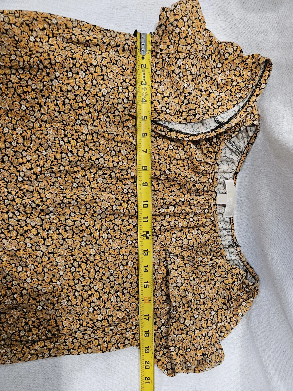 Michael Kors Yellow Floral Scoop Neck Blouse Bell Sleeves Medium - Picture 3 of 5